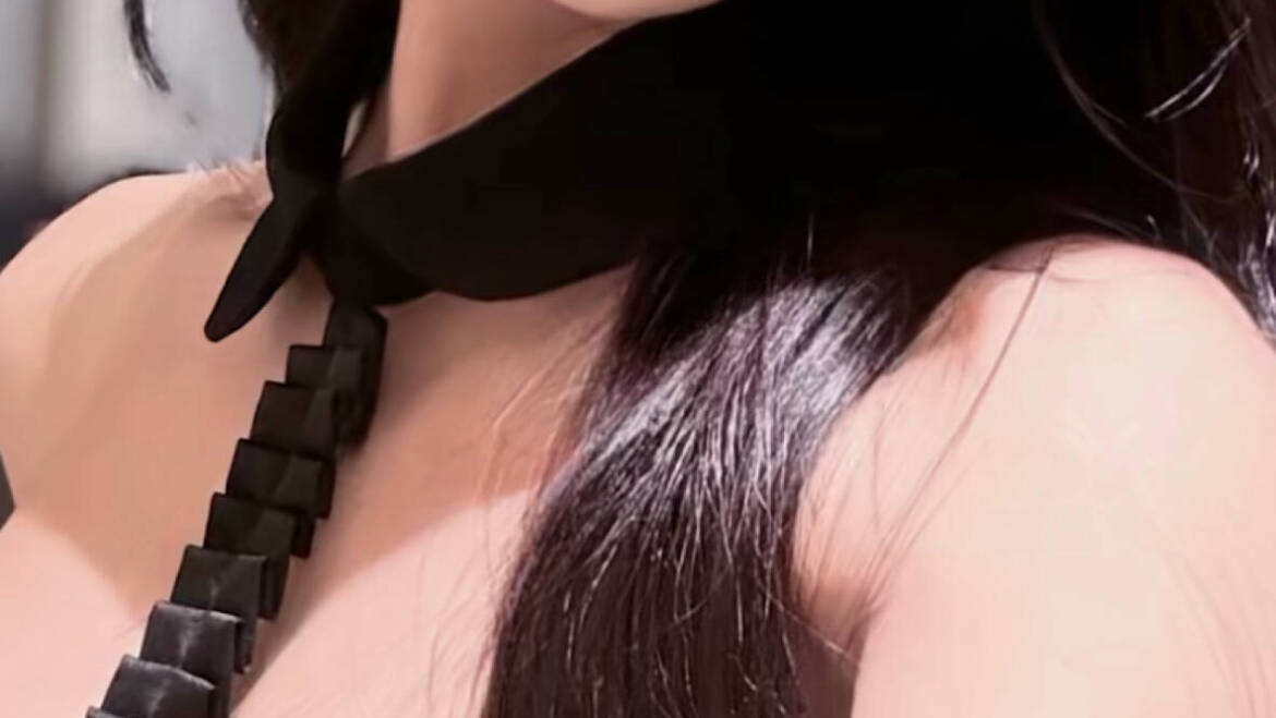 New！柚浅🍊（Full service only）新晋颜王 视觉盛宴 18岁天然小白花 纯欲少女 天菜款❤三分清纯，七分撩人 镇店花魁