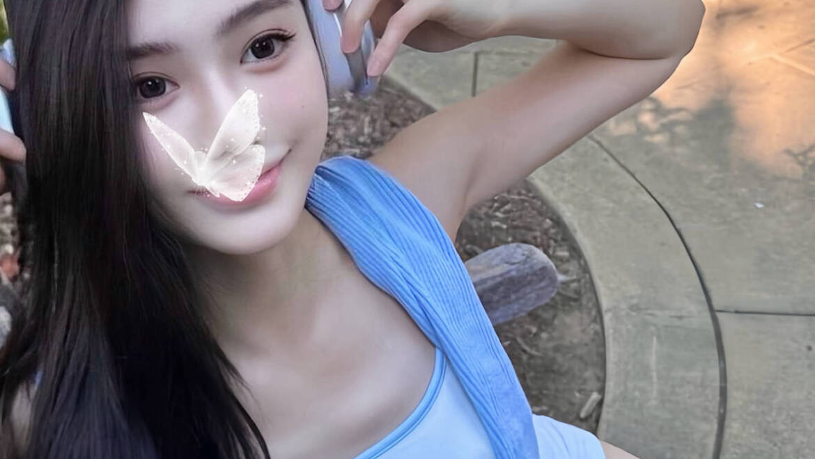 New！贝儿🐰（Full service only）十月百分百全新独家资源🎁20岁纯欲颜幼态美，纯天然零整~鲜嫩多汁白幼瘦款